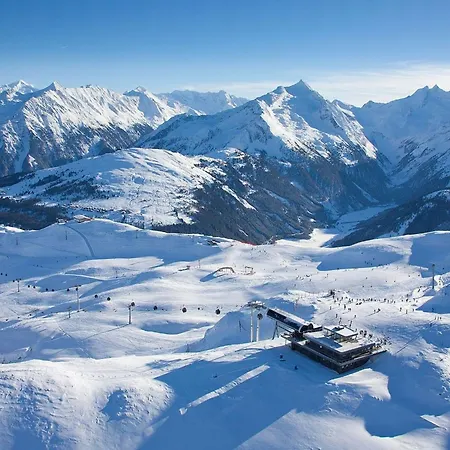 In Near Zillertal Arena Dağ evi Konigsleiten